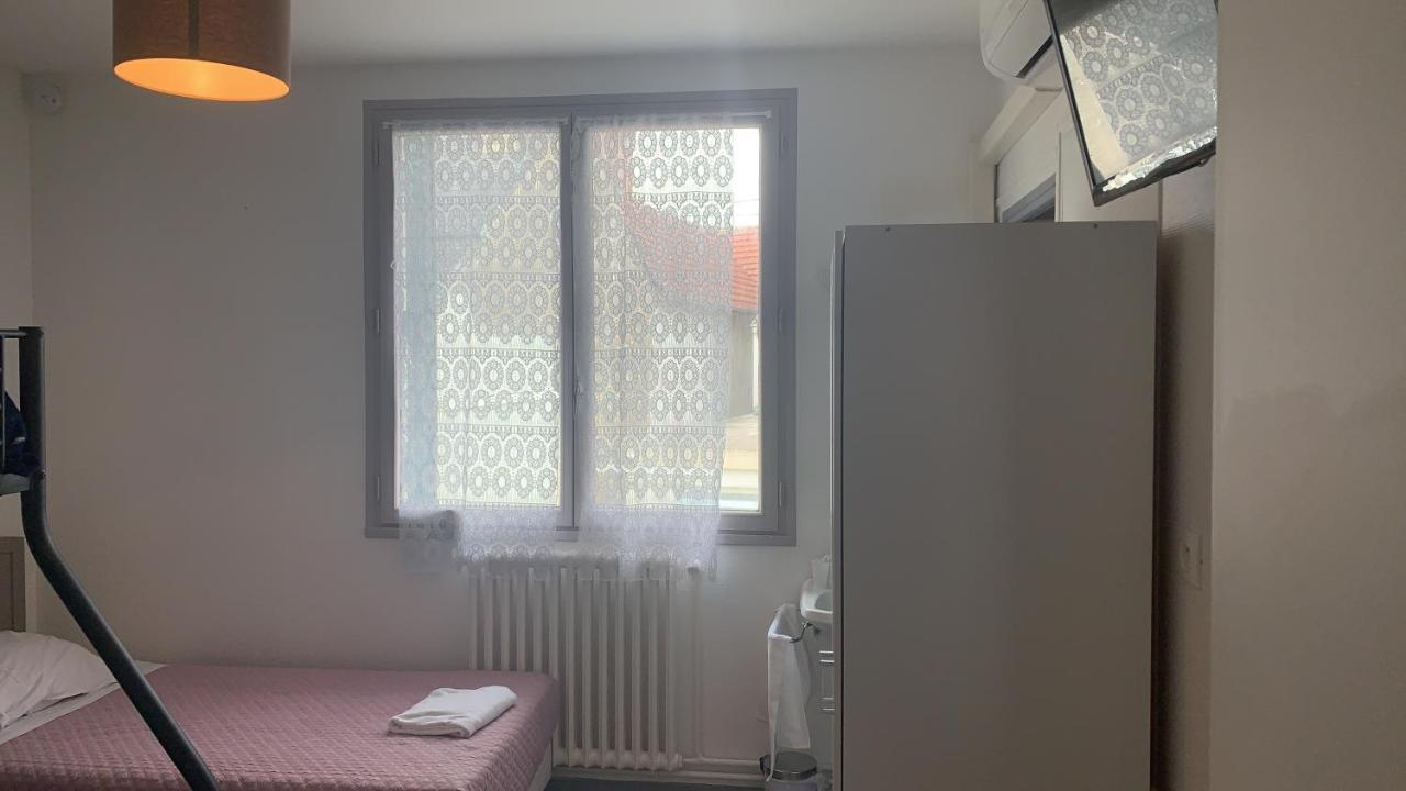 Hotel Du Cygne De La Croix Blanche Lailly-en-Val エクステリア 写真