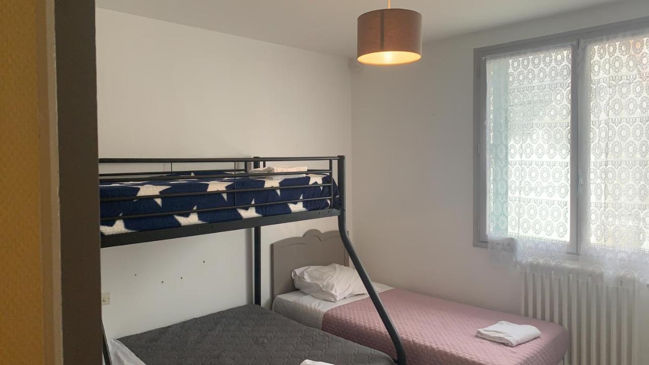 Hotel Du Cygne De La Croix Blanche Lailly-en-Val エクステリア 写真