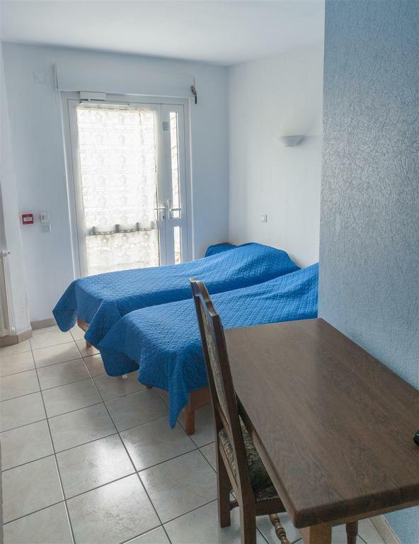 Hotel Du Cygne De La Croix Blanche Lailly-en-Val エクステリア 写真