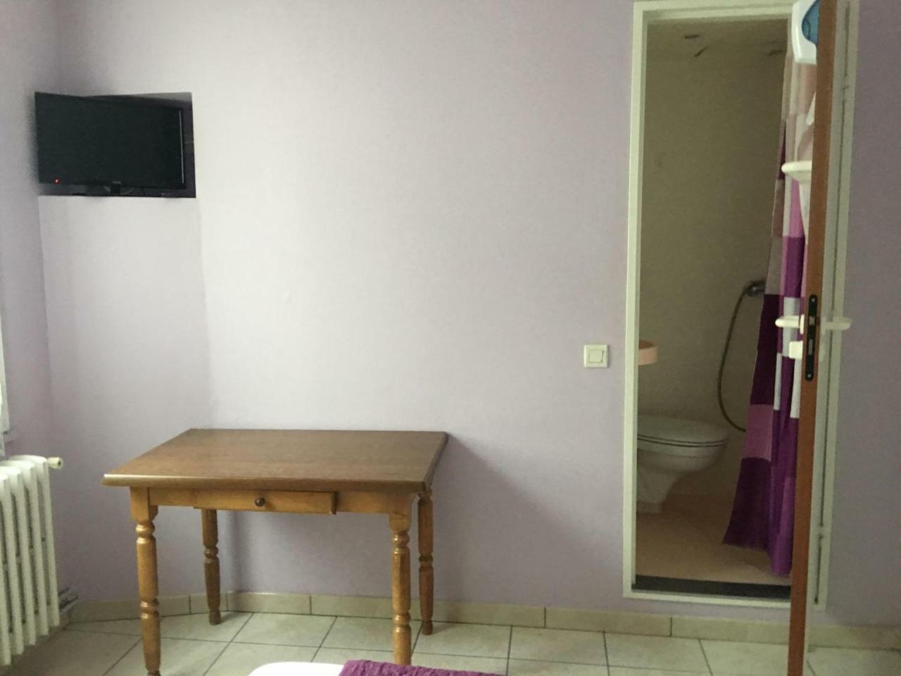 Hotel Du Cygne De La Croix Blanche Lailly-en-Val エクステリア 写真